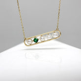 Sarı Altın 14 Ayar Yeşil Taşlı Sıra İnci Kolye - Tac diamond - Sarı altın - inci kolye - pırlanta - kolye -pırlanta kolye - inci kolye - kolye - kolyeler - altın kolye modelleri