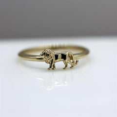 Sarı Altın 14 Ayar Aslan Yüzük - Beyaz altın - Sarı altın - inci yüzük - pırlanta - Yüzük -pırlanta yüzük - inci yüzük - yüzük - yüzükler - altın yüzük modelleri