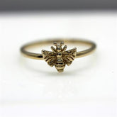 Sarı Altın 14 Ayar Arı Yüzük - Beyaz altın - Sarı altın - inci yüzük - pırlanta - Yüzük -pırlanta yüzük - inci yüzük - yüzük - yüzükler - altın yüzük modelleri