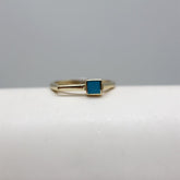 Sarı Altın 14 Ayar Kare Mavi Yüzük Sarı Altın 14 Ayar Kare Mavi Yüzükk - Tac diamond - Sarı altın - inci yüzük - pırlanta - Yüzük -pırlanta yüzük - inci yüzük - yüzük - yüzükler - altın yüzük modelleri