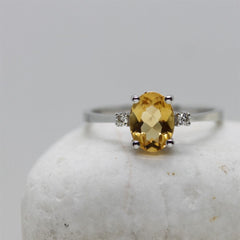 Sarı Safir Pırlanta Yüzük