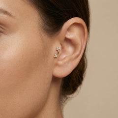 Yay Tragus